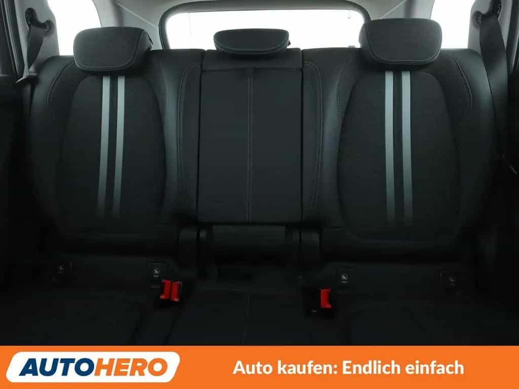 BMW 2 Series 220i Gran Tourer Sport Line Aut.*NAVI*LED*TEMPO* 01/2020-photo-15