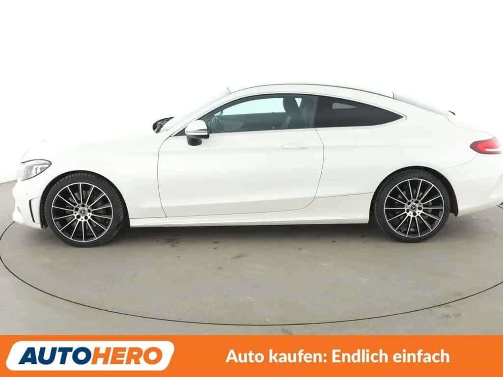 Mercedes-Benz C-Class 300 AMG Line Aut.*NAVI*LED*CAM*PDC*SHZ*TEMPO* 03/2019-photo-2