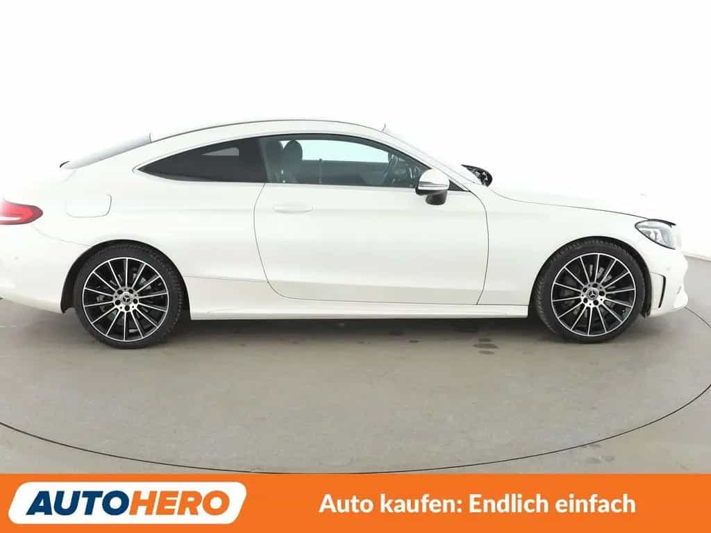 Mercedes-Benz C-Class 300 AMG Line Aut.*NAVI*LED*CAM*PDC*SHZ*TEMPO* 03/2019-photo-6