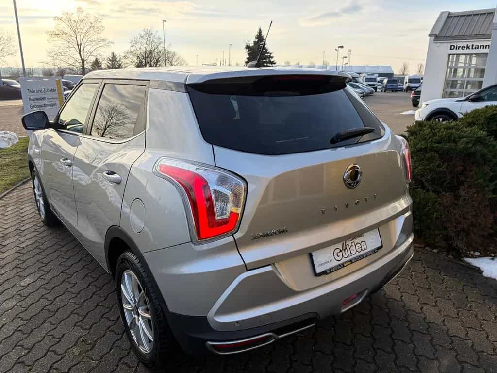 Ssangyong Tivoli 1.6 e-XGi 160 FORWARD 2WD 05/2019-photo-6