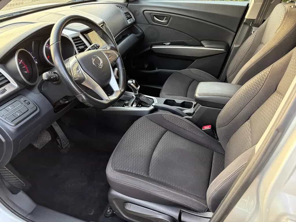 Ssangyong Tivoli 1.6 e-XGi 160 FORWARD 2WD 05/2019-photo-8