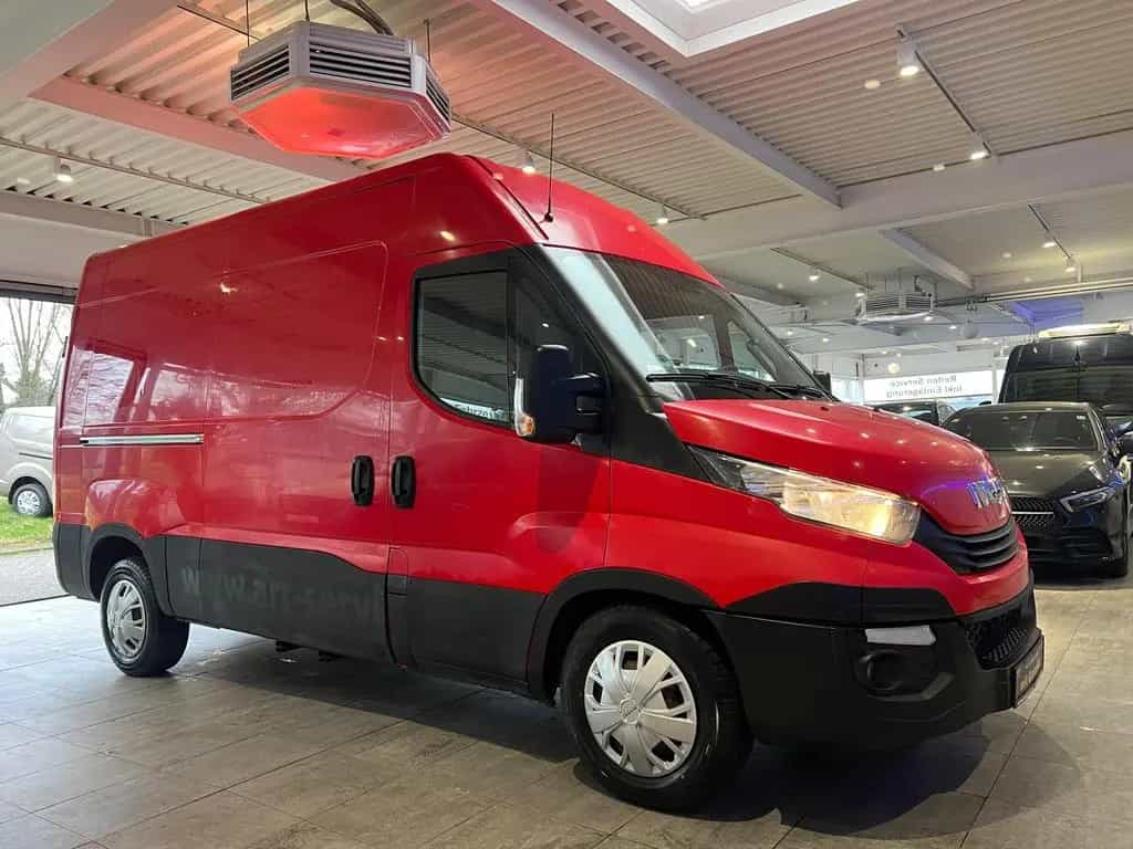 Iveco Daily 35S18 3,0Liter *Hoch+Lang*1.Hand*AHK=3.5T* 09/2017-photo-0