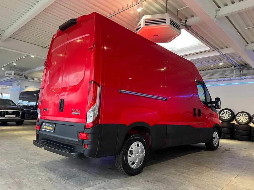 Iveco Daily 35S18 3,0Liter *Hoch+Lang*1.Hand*AHK=3.5T* 09/2017-photo-12