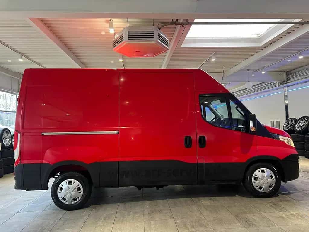 Iveco Daily 35S18 3,0Liter *Hoch+Lang*1.Hand*AHK=3.5T* 09/2017-photo-13