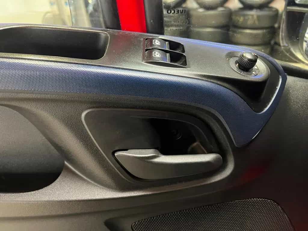 Iveco Daily 35S18 3,0Liter *Hoch+Lang*1.Hand*AHK=3.5T* 09/2017-photo-16