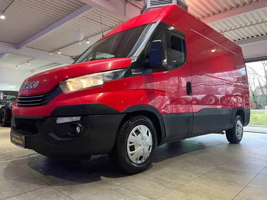 Iveco Daily 35S18 3,0Liter *Hoch+Lang*1.Hand*AHK=3.5T* 09/2017-photo-2