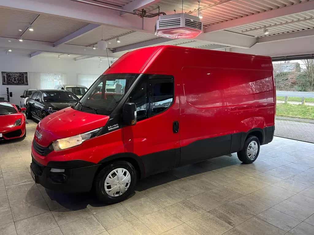 Iveco Daily 35S18 3,0Liter *Hoch+Lang*1.Hand*AHK=3.5T* 09/2017-photo-3