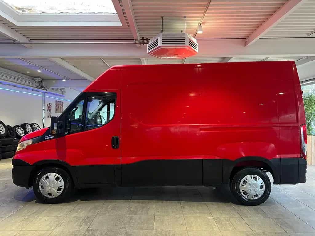 Iveco Daily 35S18 3,0Liter *Hoch+Lang*1.Hand*AHK=3.5T* 09/2017-photo-5