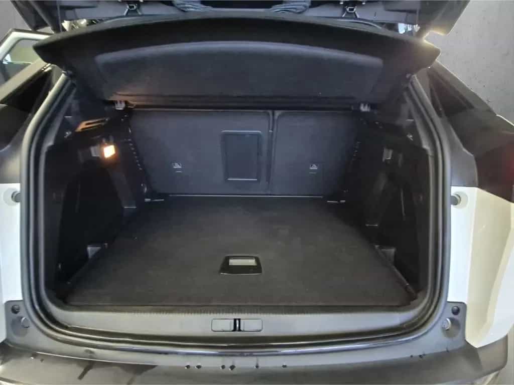 Peugeot 3008 GT PT130 EAT8 Navi LED ACC SHZ 360 Kamera E 11/2023-photo-6