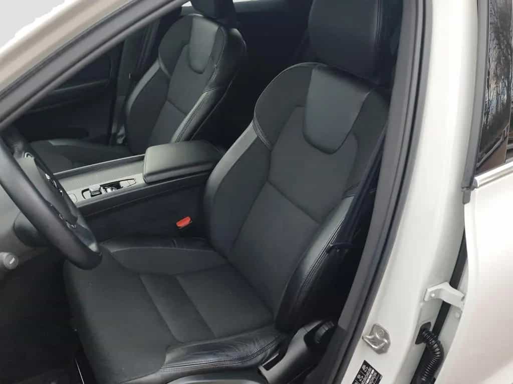 Volvo XC60 B4 Momentum Pro RFK*AHK*Blis 07/2021-photo-15