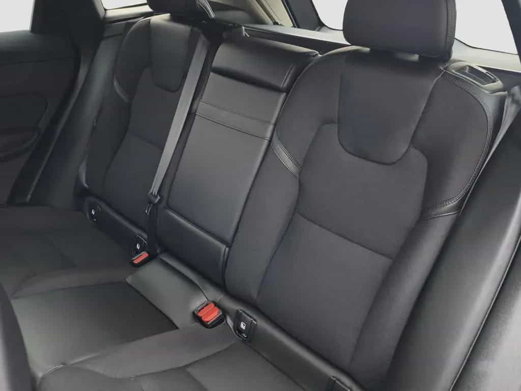 Volvo XC60 B4 Momentum Pro RFK*AHK*Blis 07/2021-photo-16