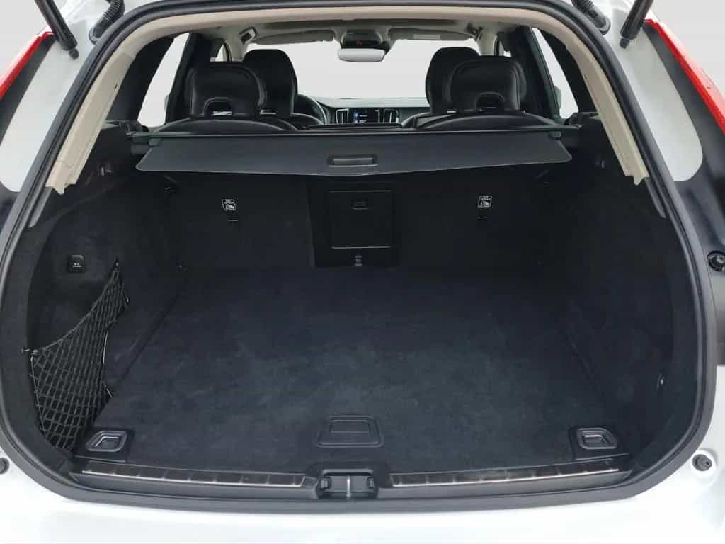 Volvo XC60 B4 Momentum Pro RFK*AHK*Blis 07/2021-photo-17