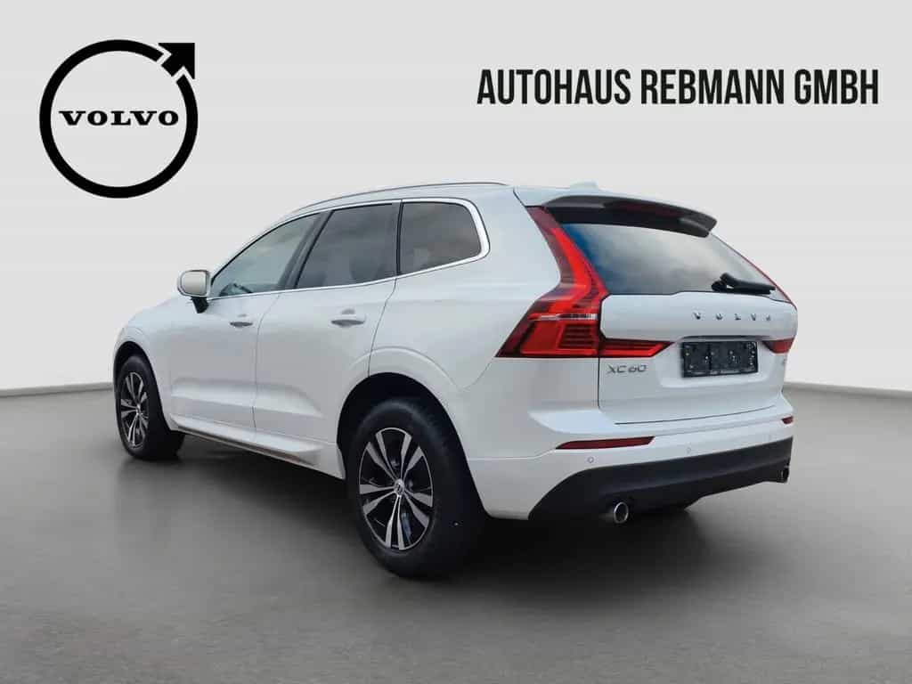 Volvo XC60 B4 Momentum Pro RFK*AHK*Blis 07/2021-photo-3
