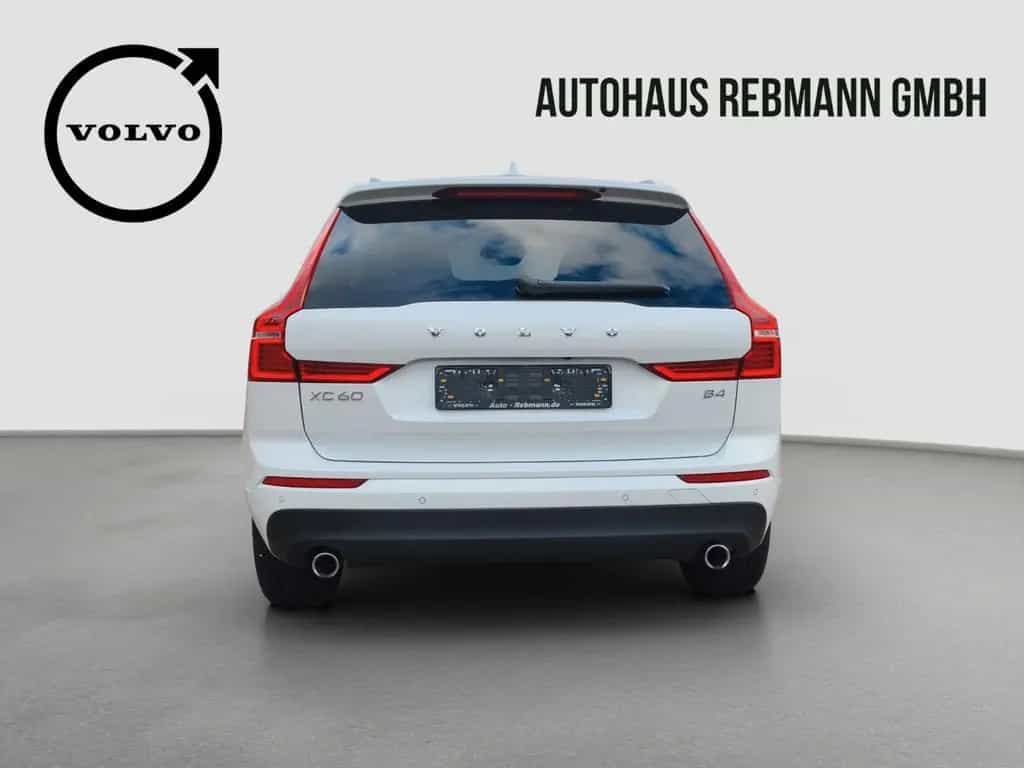 Volvo XC60 B4 Momentum Pro RFK*AHK*Blis 07/2021-photo-4