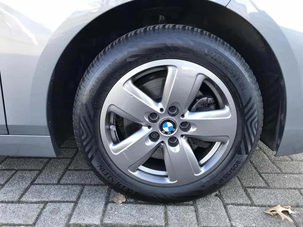 BMW 118 i Advantage DAB LED WLAN Tempomat Shz PDC 06/2024-photo-24