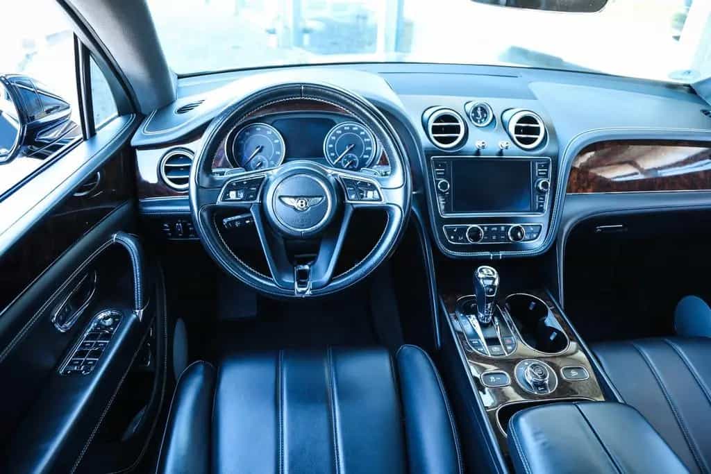 Bentley Bentayga 6.0 W12 4WD Autom. 01/2018-photo-17