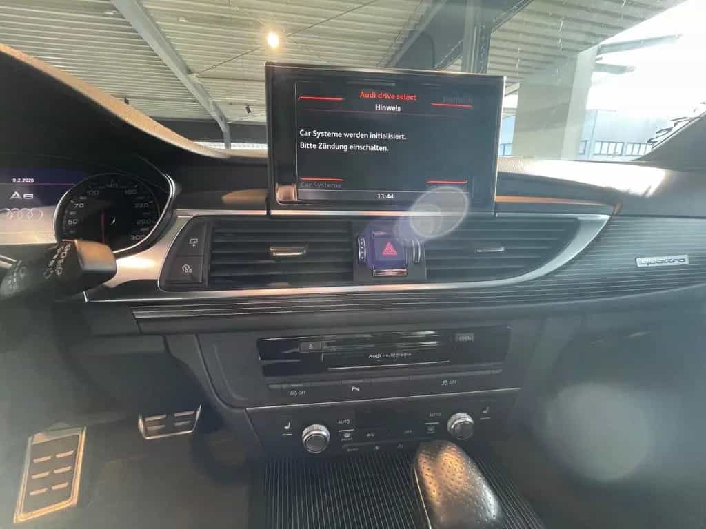 Audi A6 Avant 3.0 TDI Competition Bose / Matrix LED 02/2018-photo-12