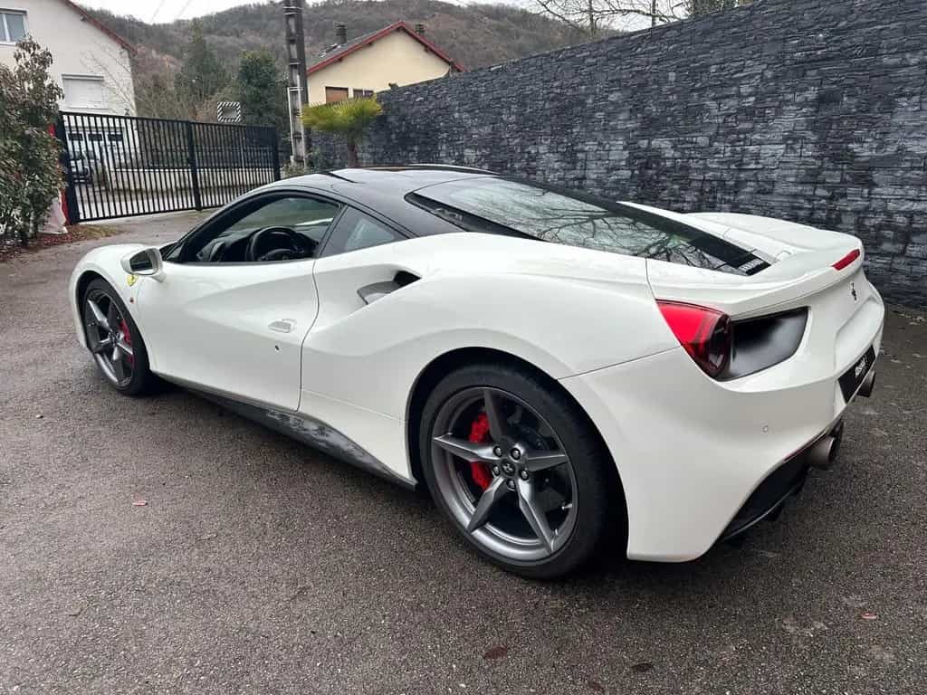 Ferrari 488 GTB GTB Coupé DCT 11/2017-photo-1