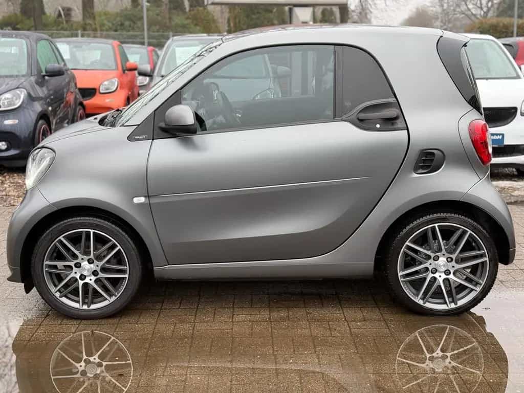 Smart ForTwo *BRABUS Xclusive*KAMERA*PANO*AMBIENTE*JBL* 07/2019-photo-41