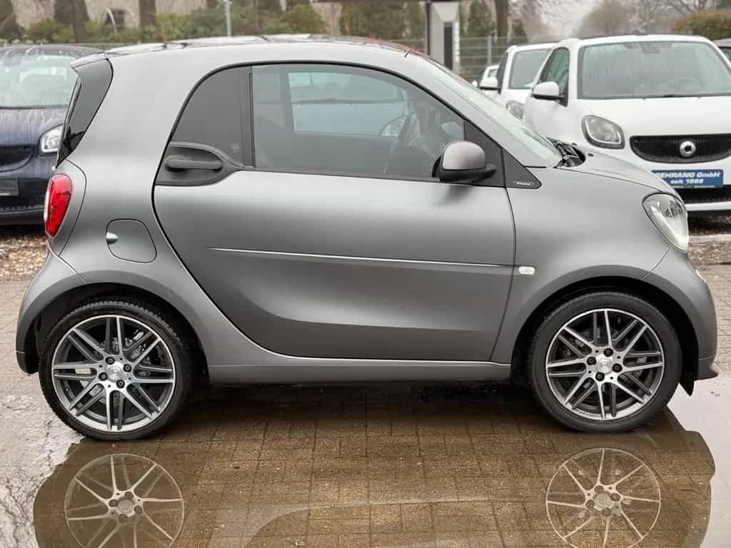 Smart ForTwo *BRABUS Xclusive*KAMERA*PANO*AMBIENTE*JBL* 07/2019-photo-9