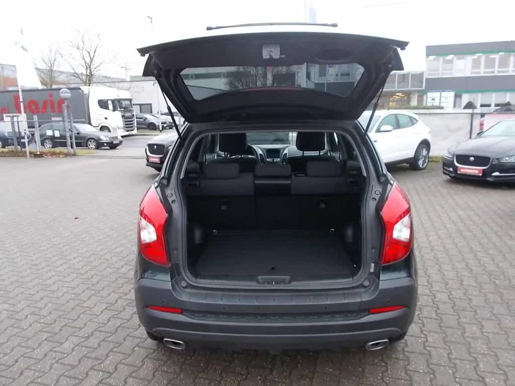 Ssangyong Korando Quartz 4x2, AHK Navi Kamera, zus.Alu WR 01/2019-photo-13