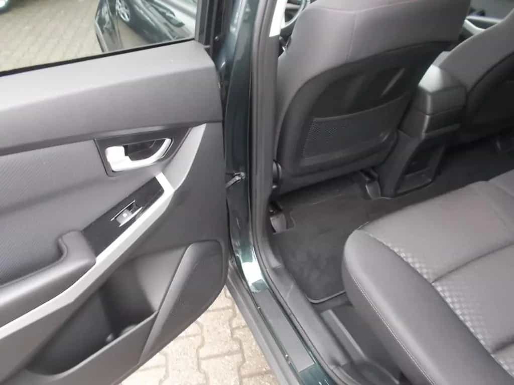 Ssangyong Korando Quartz 4x2, AHK Navi Kamera, zus.Alu WR 01/2019-photo-15