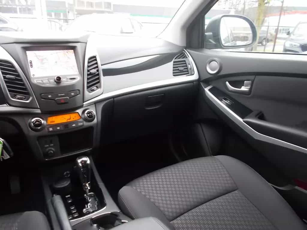 Ssangyong Korando Quartz 4x2, AHK Navi Kamera, zus.Alu WR 01/2019-photo-21