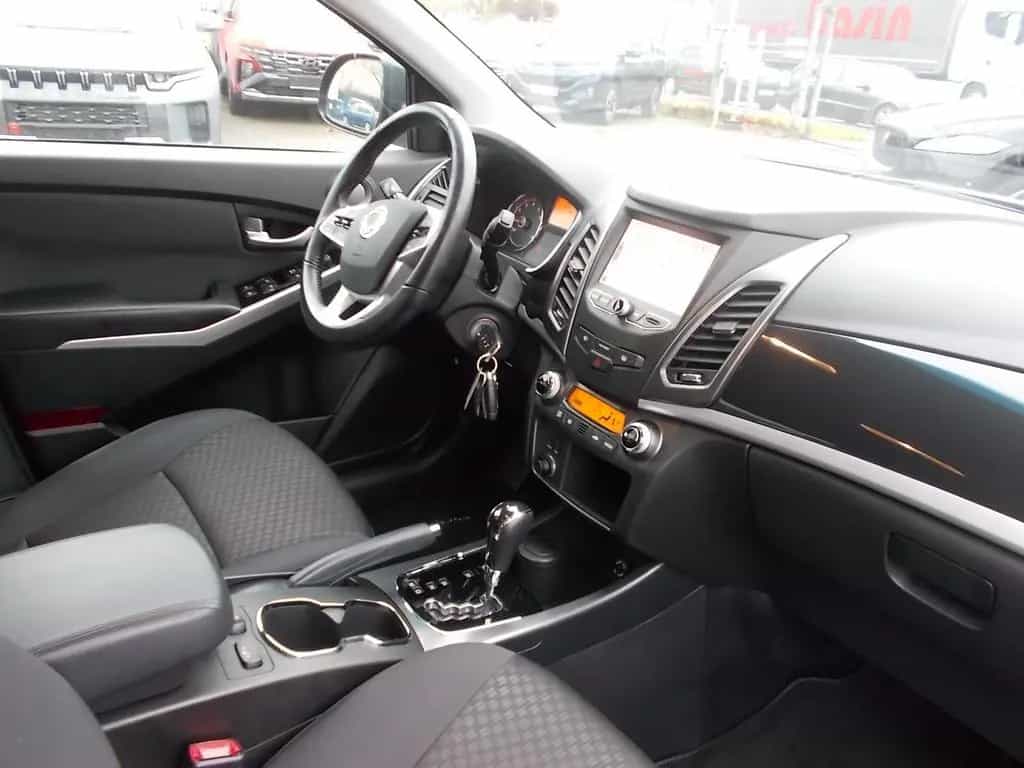 Ssangyong Korando Quartz 4x2, AHK Navi Kamera, zus.Alu WR 01/2019-photo-33
