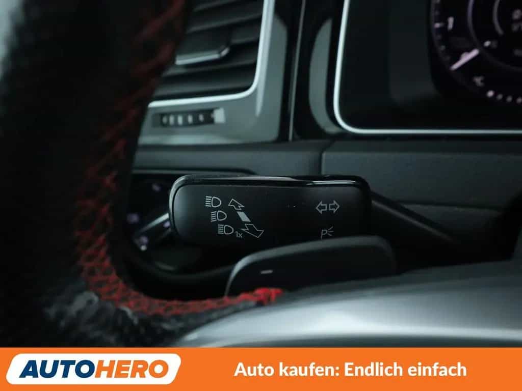 Volkswagen Golf VII 2.0 TSI GTI TCR Aut.*LED*ACC*CAM*PDC* 07/2019-photo-31