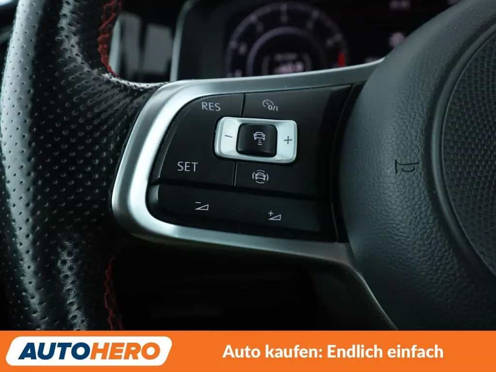 Volkswagen Golf VII 2.0 TSI GTI TCR Aut.*LED*ACC*CAM*PDC* 07/2019-photo-32
