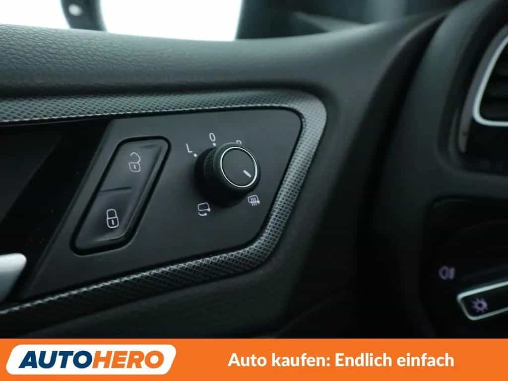 Volkswagen Golf VII 2.0 TSI GTI TCR Aut.*LED*ACC*CAM*PDC* 07/2019-photo-34