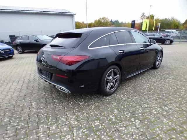 Mercedes-Benz CLA 180 Shooting Brake AMG Premium Leder Sound 07/2024-photo-15