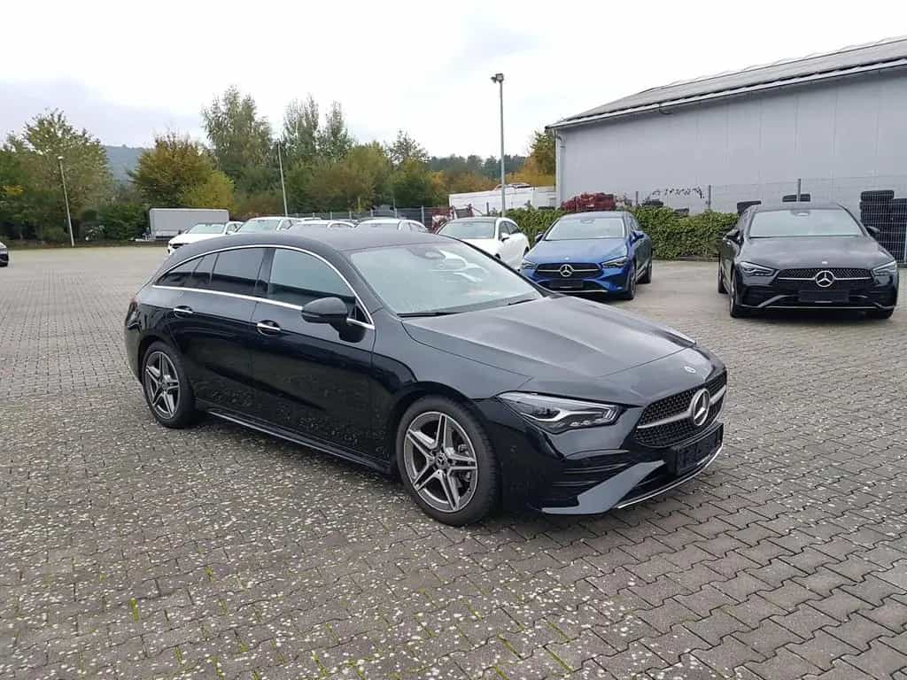 Mercedes-Benz CLA 180 Shooting Brake AMG Premium Leder Sound 07/2024-photo-34