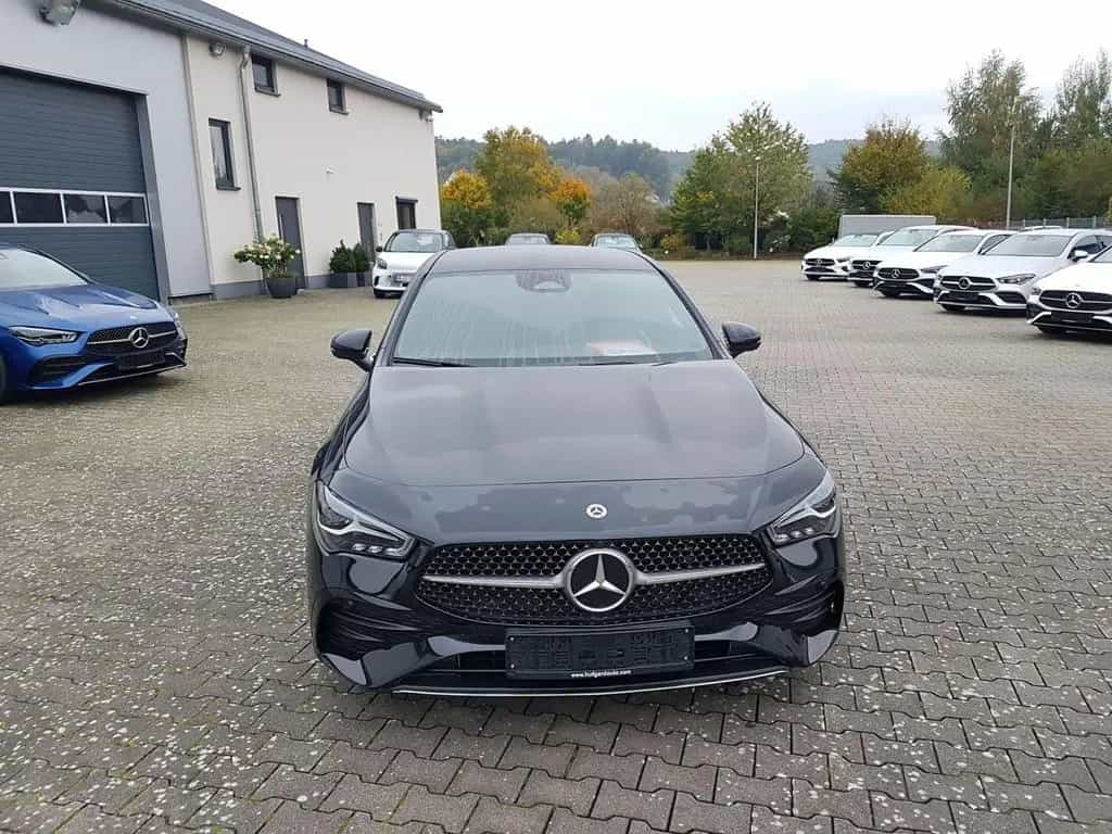 Mercedes-Benz CLA 180 Shooting Brake AMG Premium Leder Sound 07/2024-photo-35