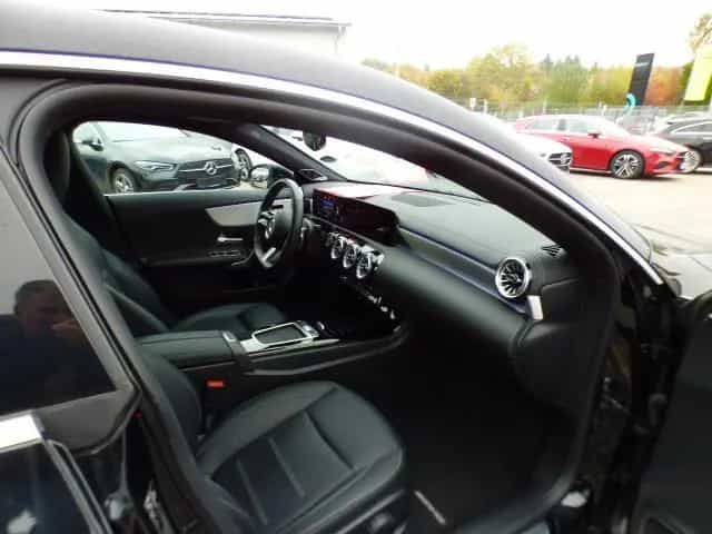 Mercedes-Benz CLA 180 Shooting Brake AMG Premium Leder Sound 07/2024-photo-9