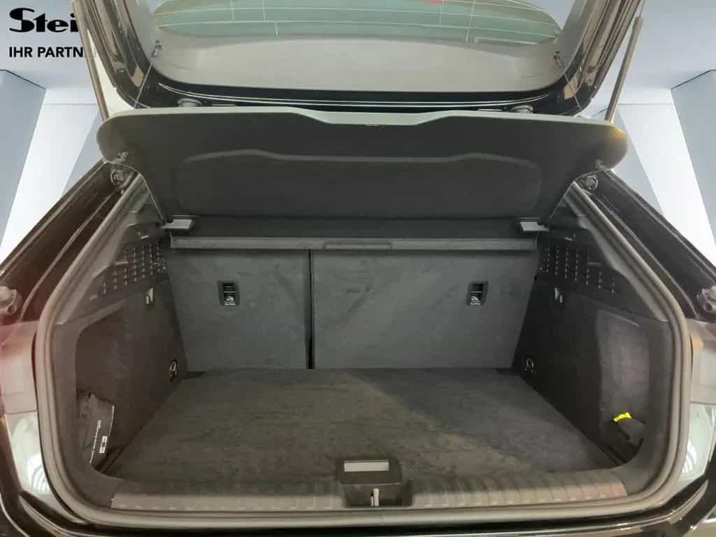 Audi A3 Sportback S line NAVI+ACC+SIDEASS+VIRT+APP+LE 03/2023-photo-4