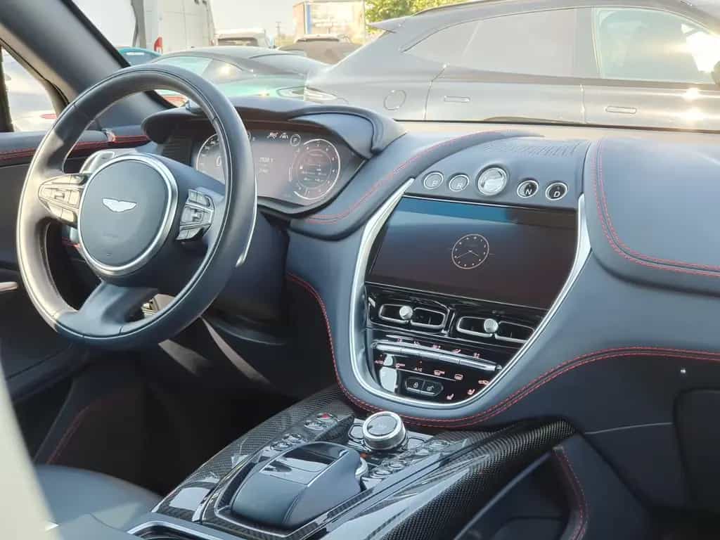 Aston Martin DBX 4.0 V8 DBX707 07/2023-photo-10