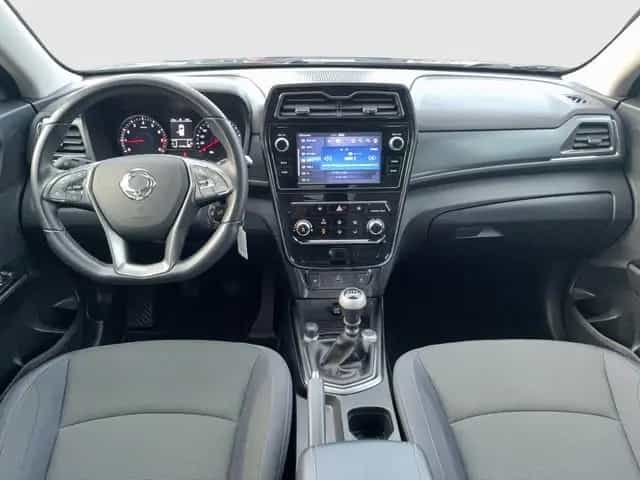 Ssangyong Tivoli 1.5 T-GDI Amber 4x2 KAMERA+GRA+PDC+KLIMA 09/2023-photo-9