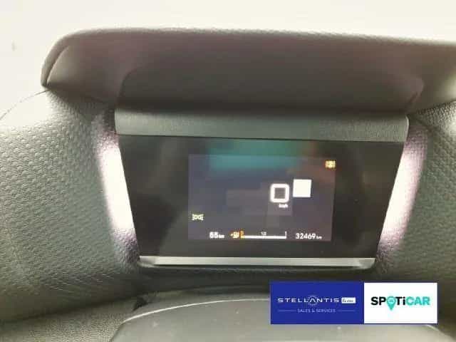 Citroën C4 Shine 1.2 130 EAT8 Navi LED EPH SHZ 180Kam Mi 12/2023-photo-13