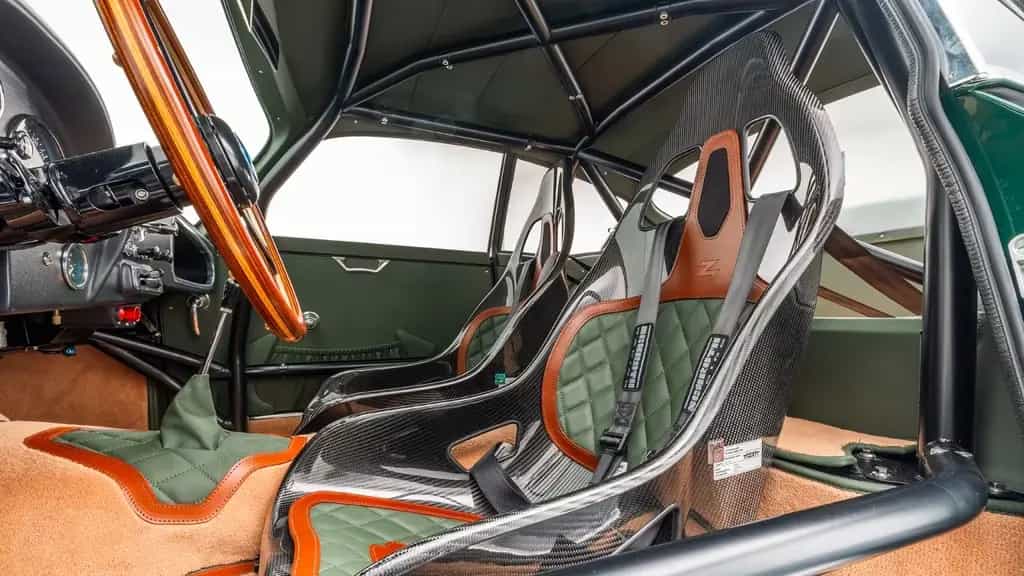 Aston Martin DB 4 GT Zagato Continuation 10/2019-photo-17