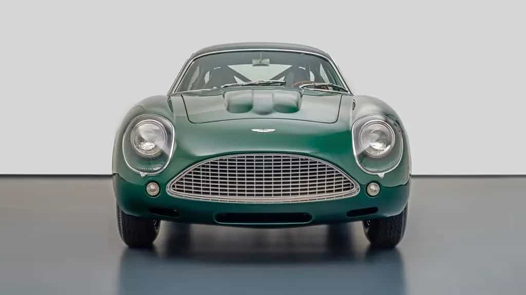 Aston Martin DB 4 GT Zagato Continuation 10/2019-photo-4
