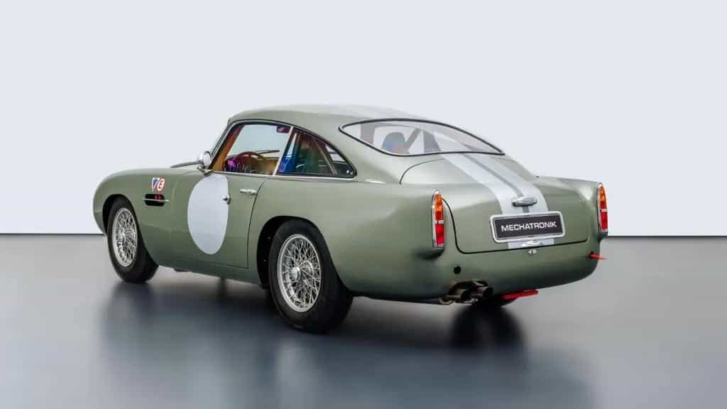 Aston Martin DB 4 GT Continuation 07/2018-photo-1