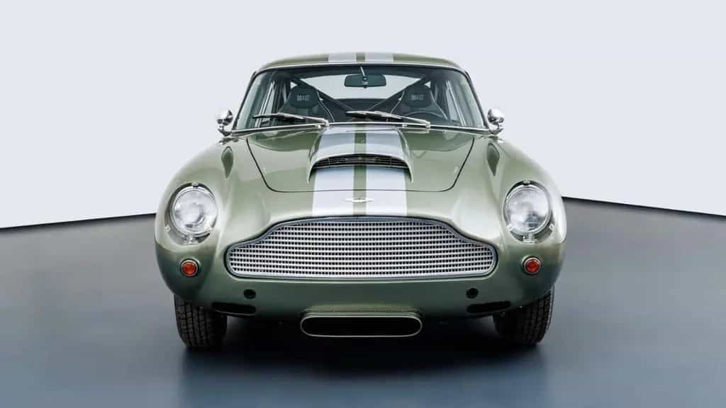 Aston Martin DB 4 GT Continuation 07/2018-photo-4