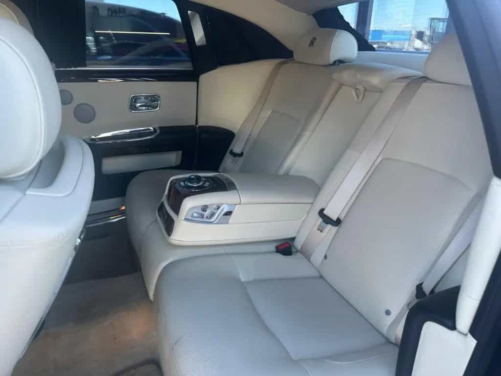 Rolls-Royce Ghost NIGHT, MASSAGE, FULL 10/2010-photo-10