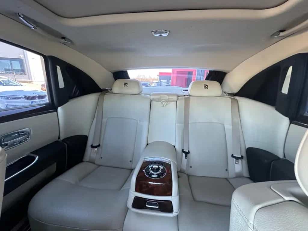 Rolls-Royce Ghost NIGHT, MASSAGE, FULL 10/2010-photo-14