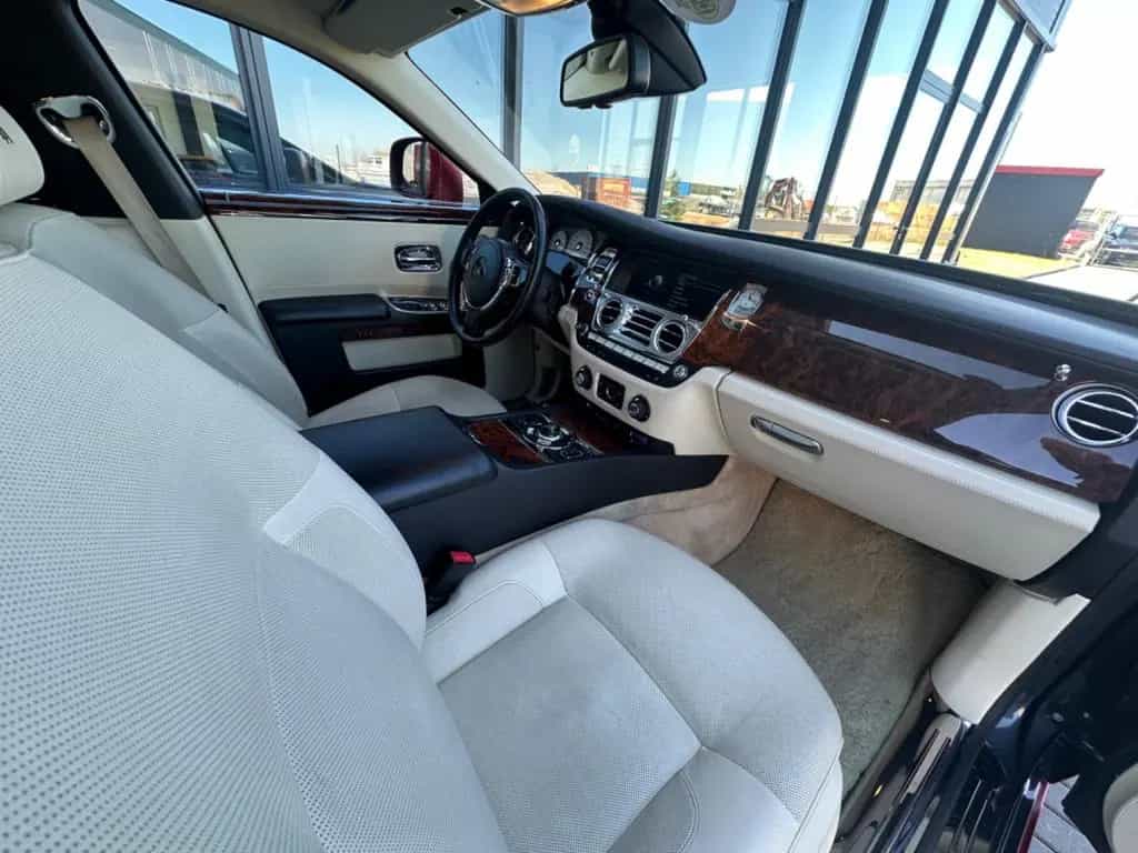 Rolls-Royce Ghost NIGHT, MASSAGE, FULL 10/2010-photo-18