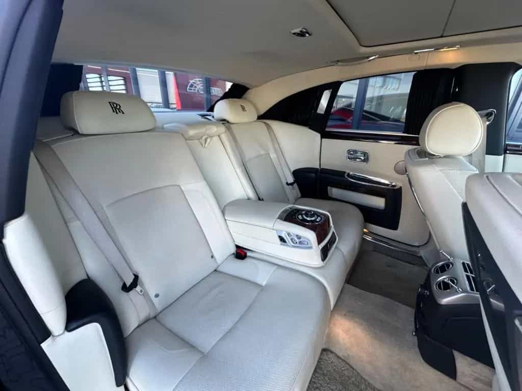 Rolls-Royce Ghost NIGHT, MASSAGE, FULL 10/2010-photo-19