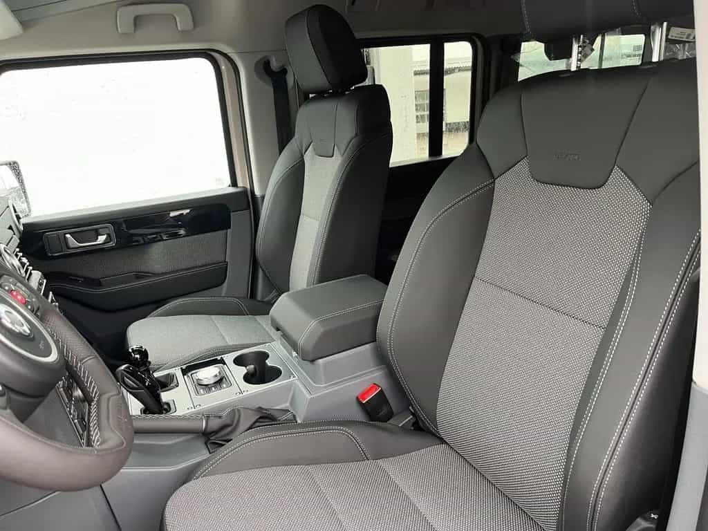 INEOS Grenadier Station Wagon Trialmaster Edition Safa null-photo-16