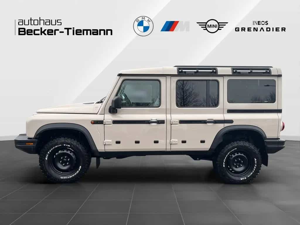 INEOS Grenadier Station Wagon Trialmaster Edition Safa null-photo-2