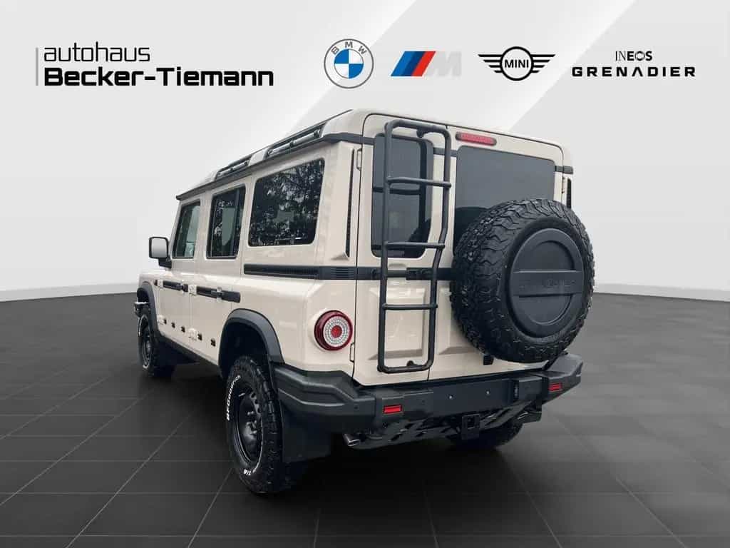 INEOS Grenadier Station Wagon Trialmaster Edition Safa null-photo-3